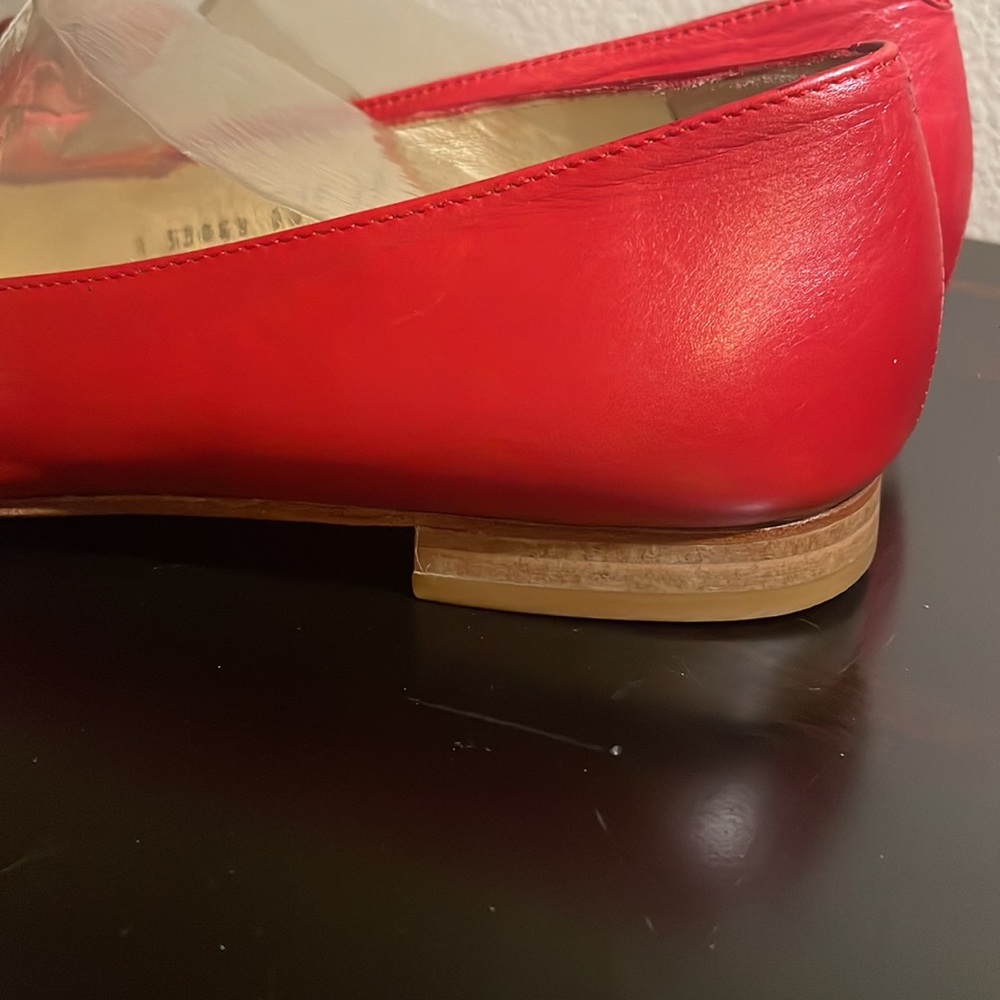 Ursula Mascaro Size 38 US 8 Red Flats Great Condition Flower on top of shoe - Picture 5 of 13